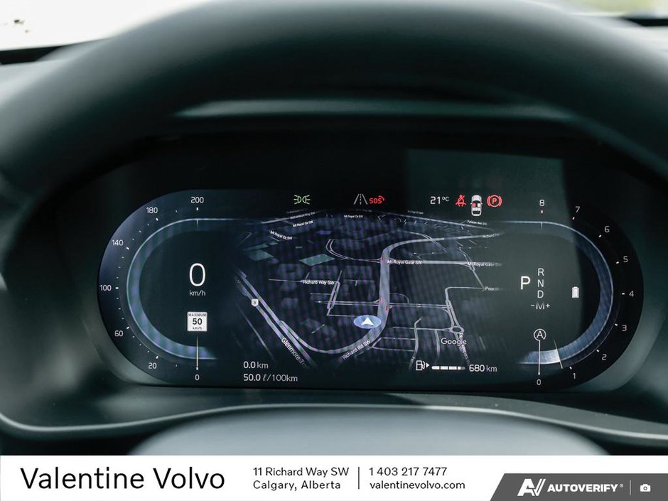 2025 Volvo XC40 Core Bright Theme-14