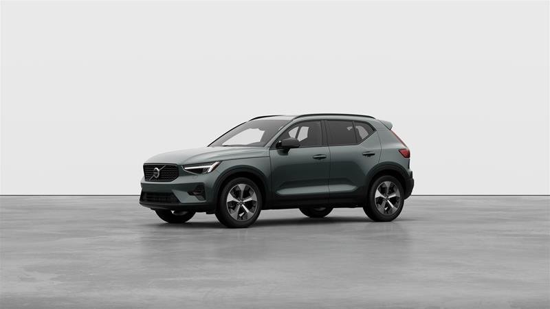 2026 Volvo XC40 Plus (Dark Theme)-0