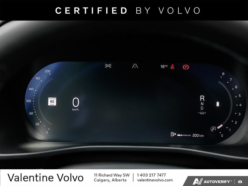 2026 Volvo XC40 Plus Dark Theme-12
