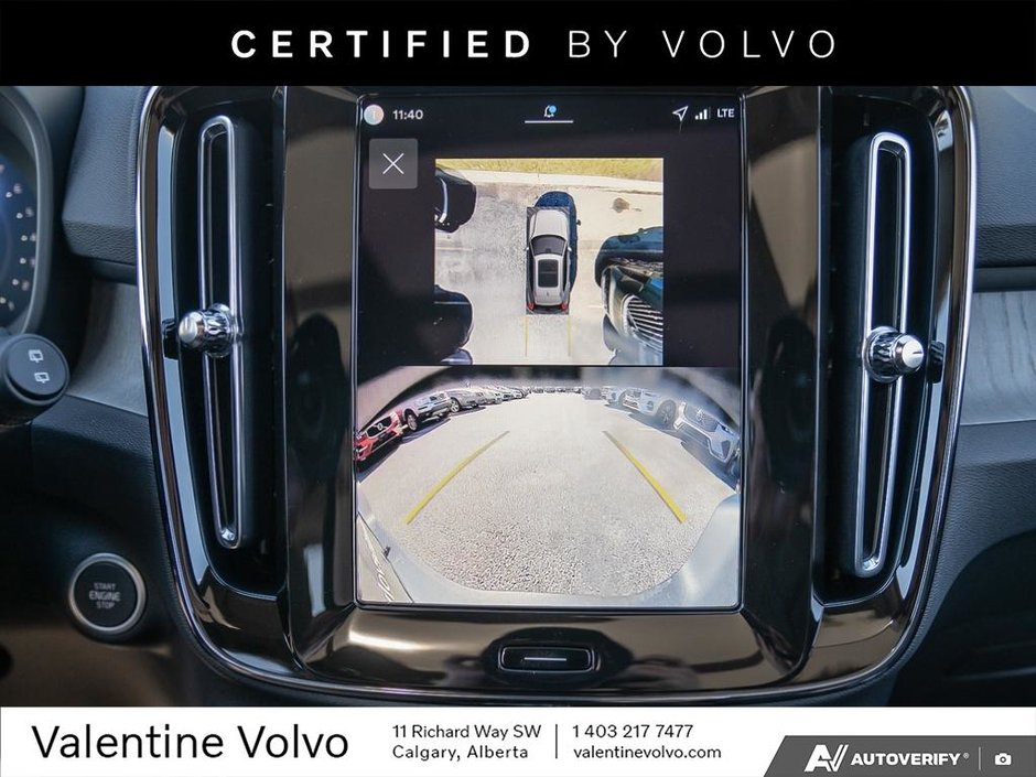 2026 Volvo XC40 Plus Dark Theme-26