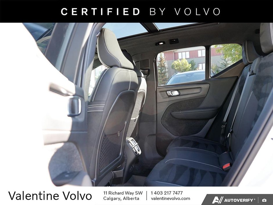 2026 Volvo XC40 Ultra Black Edition-23