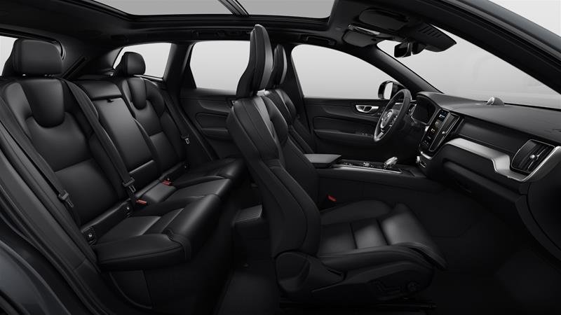 2025 Volvo XC60 Plug-in Hybrid Ultra Black Edition-4
