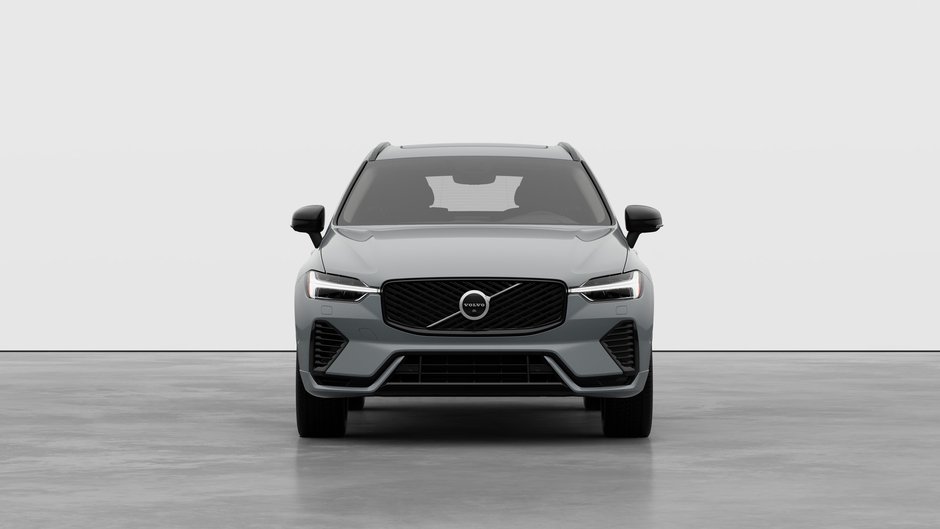 2027 Volvo XC60 Plug-in hybrid Ultra (Dark Theme)-4
