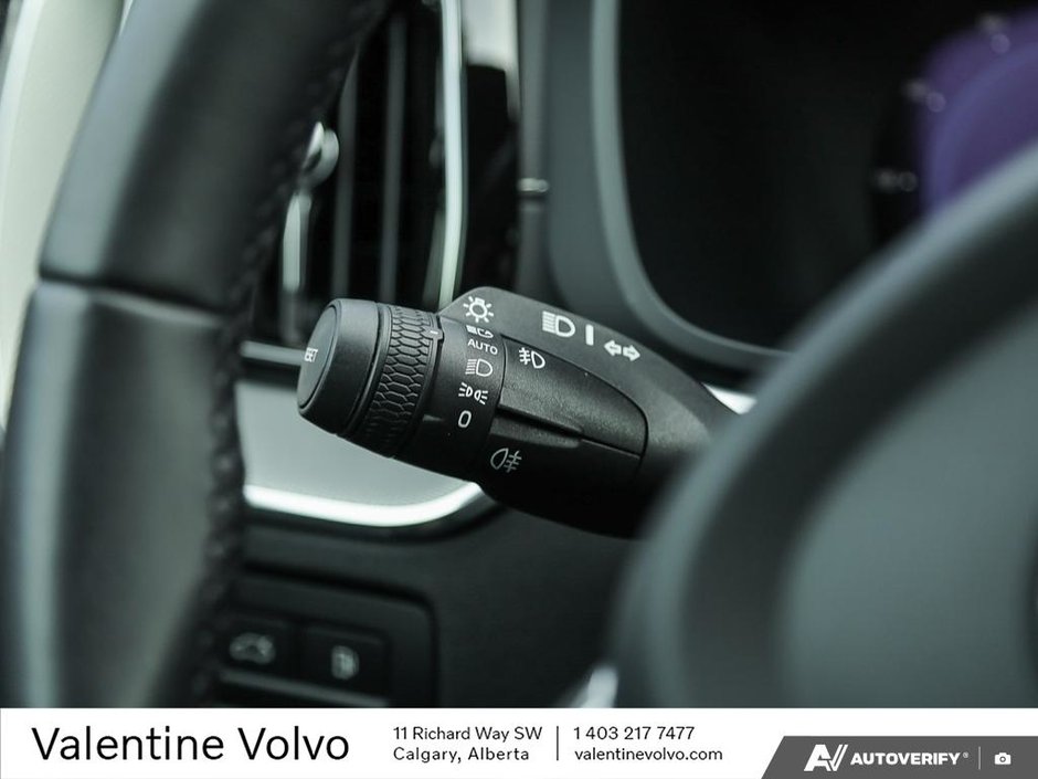 2022 Volvo XC60 Recharge R-Design-15
