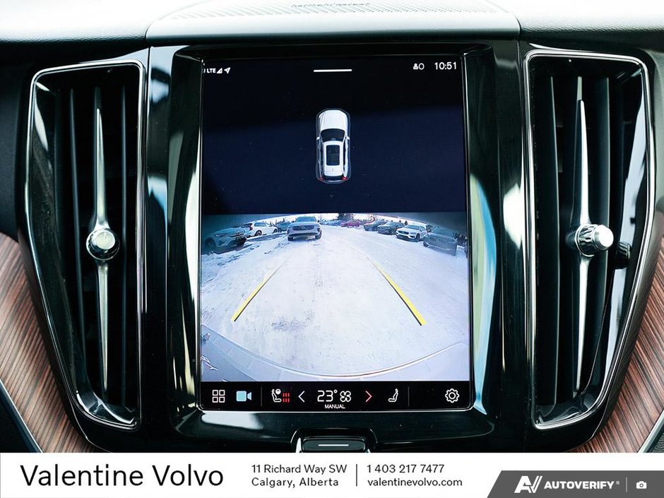 2022 Volvo XC60 Recharge Inscription Expression-26