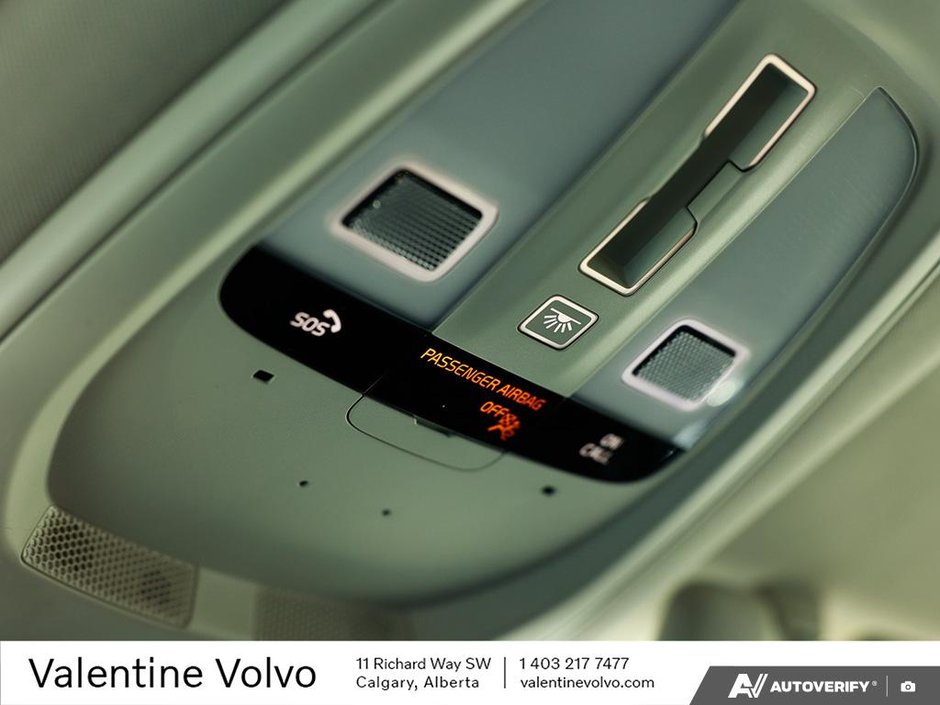 2022 Volvo XC60 Recharge Inscription Expression-21