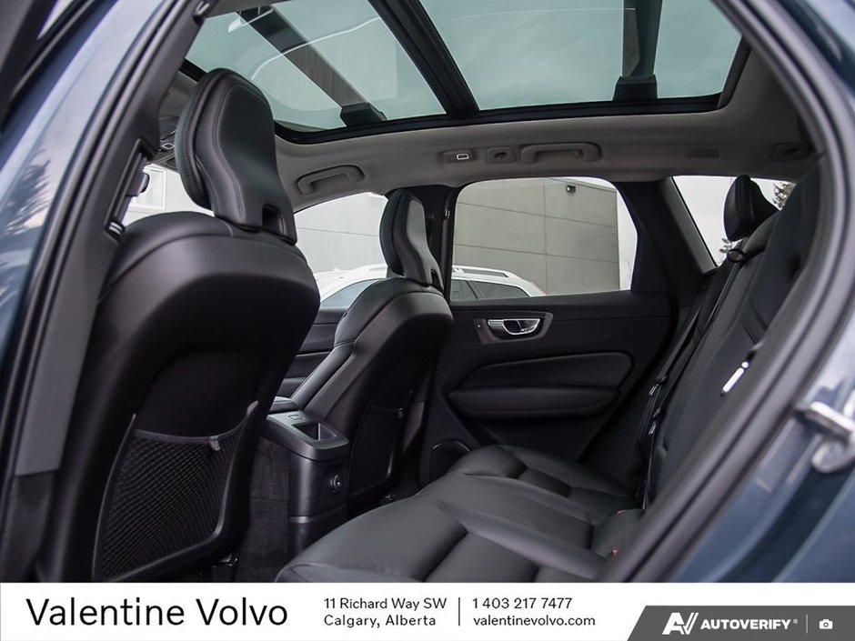 2023 Volvo XC60 Recharge Plus Bright Theme-23