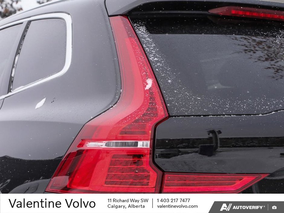 2018 Volvo XC60 R-Design-11