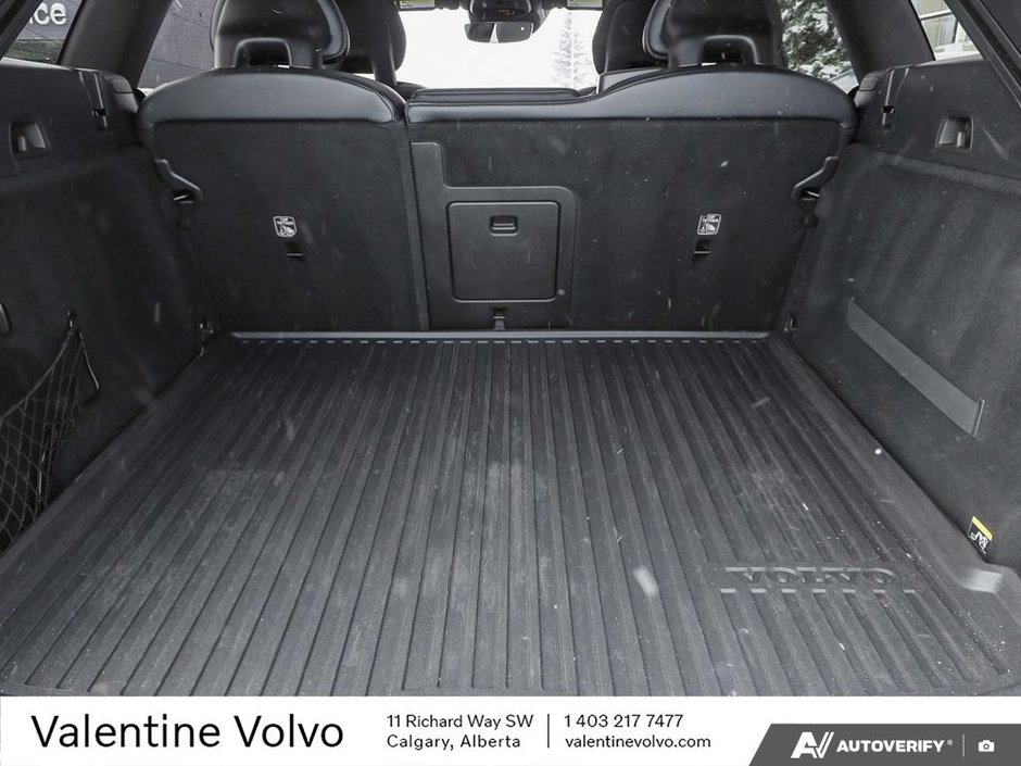 2018 Volvo XC60 R-Design-10