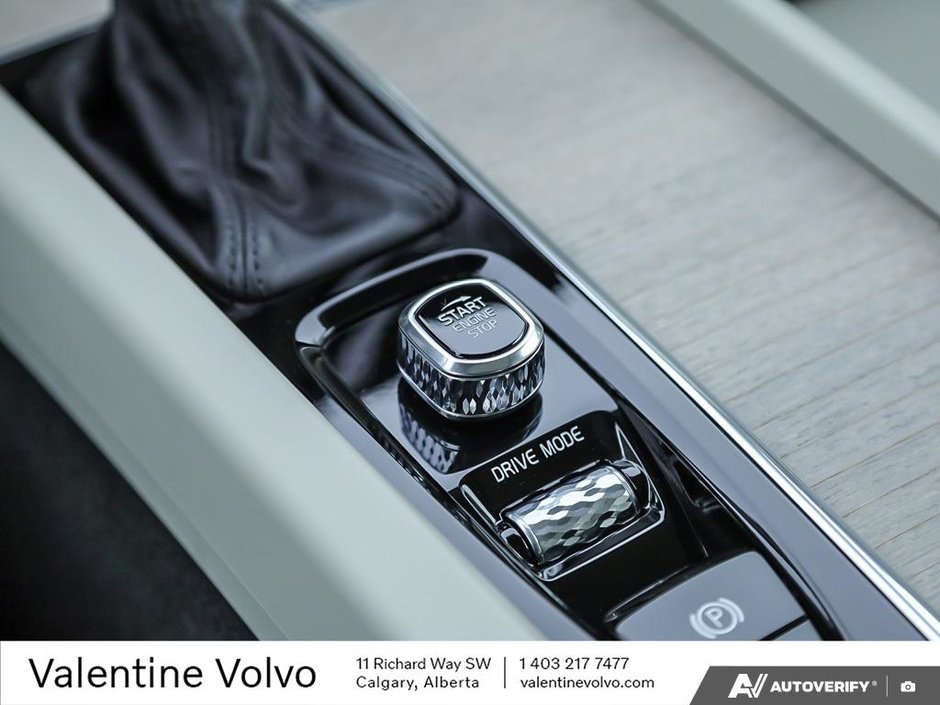 2018 Volvo XC60 Inscription-27