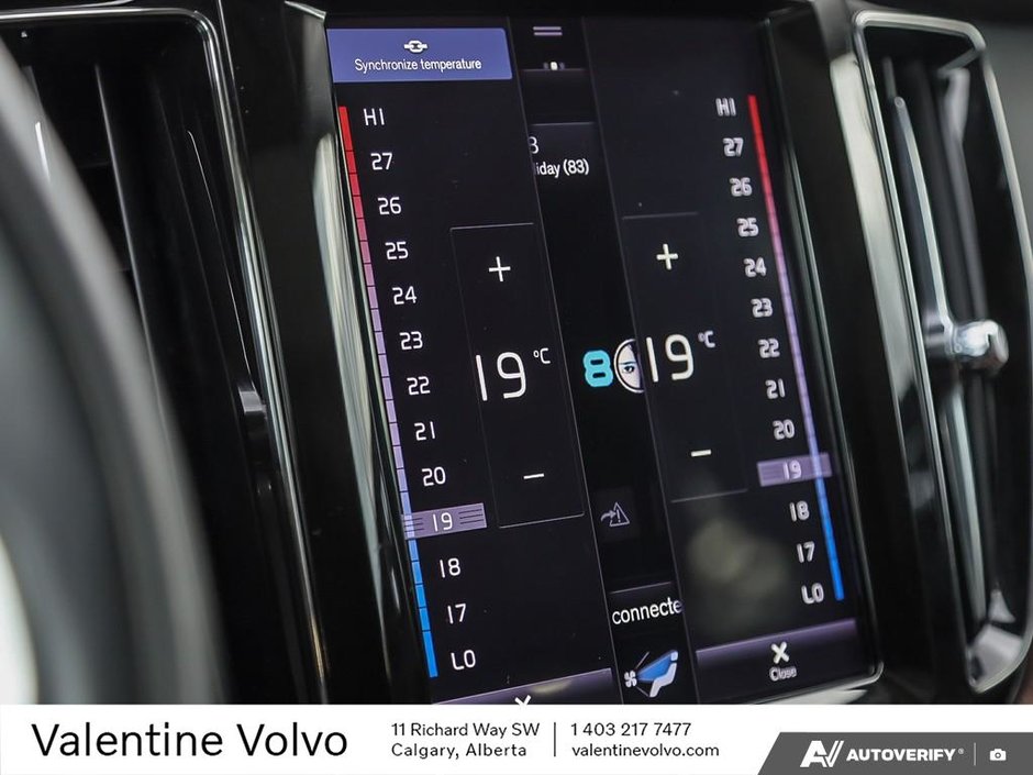 2019 Volvo XC60 Inscription-19