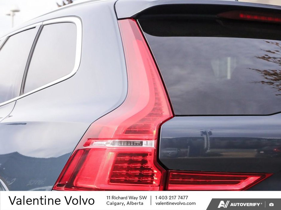 2019 Volvo XC60 Inscription-11