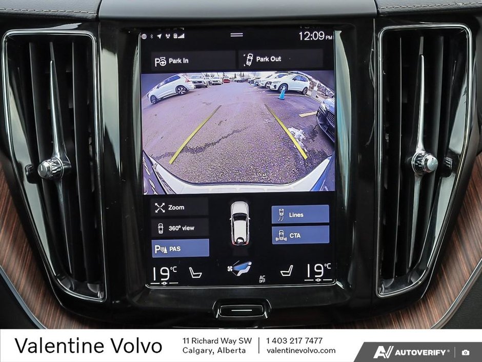 2019 Volvo XC60 Inscription-26