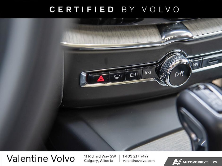 2019 Volvo XC60 Inscription-19