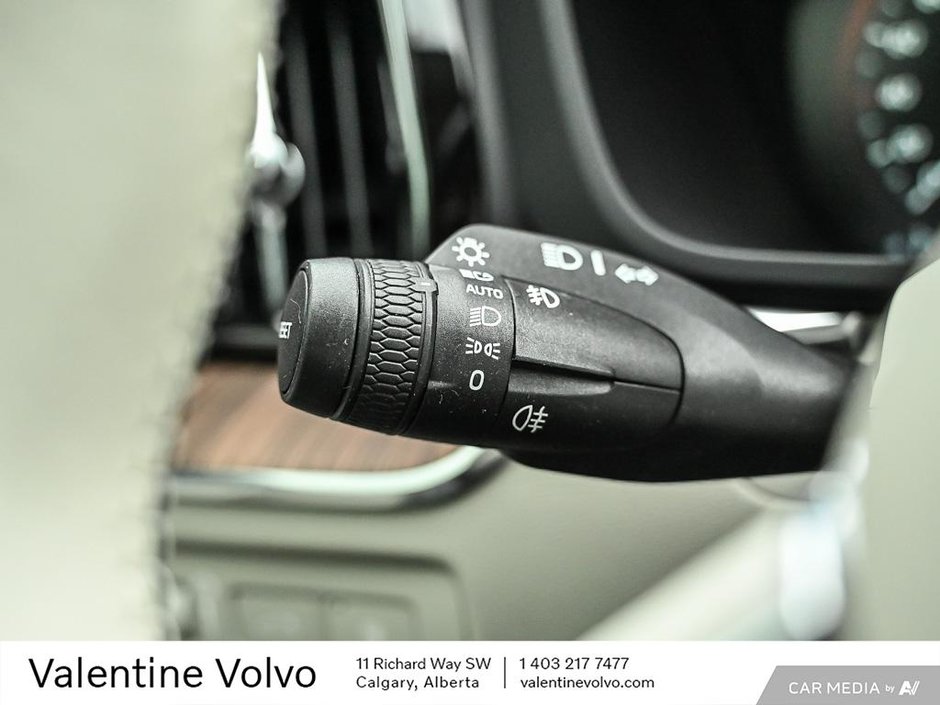 2021 Volvo XC60 Inscription Expression-15