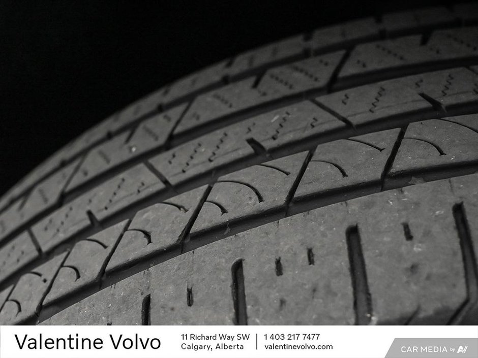 2021 Volvo XC60 Inscription Expression-6