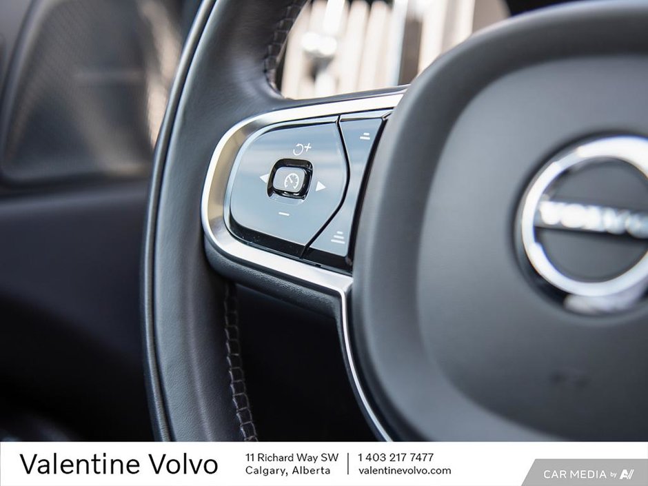 2021 Volvo XC60 Inscription-17
