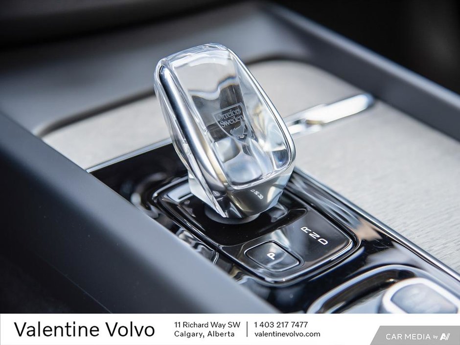 2021 Volvo XC60 Inscription-18