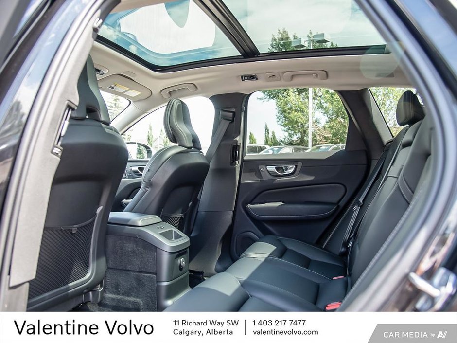 2021 Volvo XC60 Inscription-23