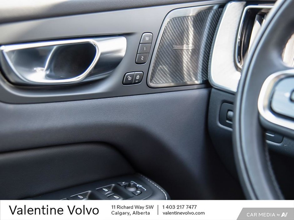 2021 Volvo XC60 Inscription-16