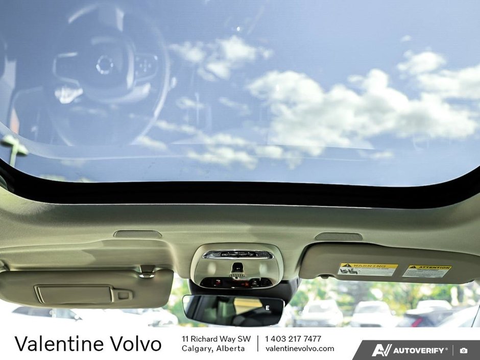 2021 Volvo XC60 Inscription Expression-25