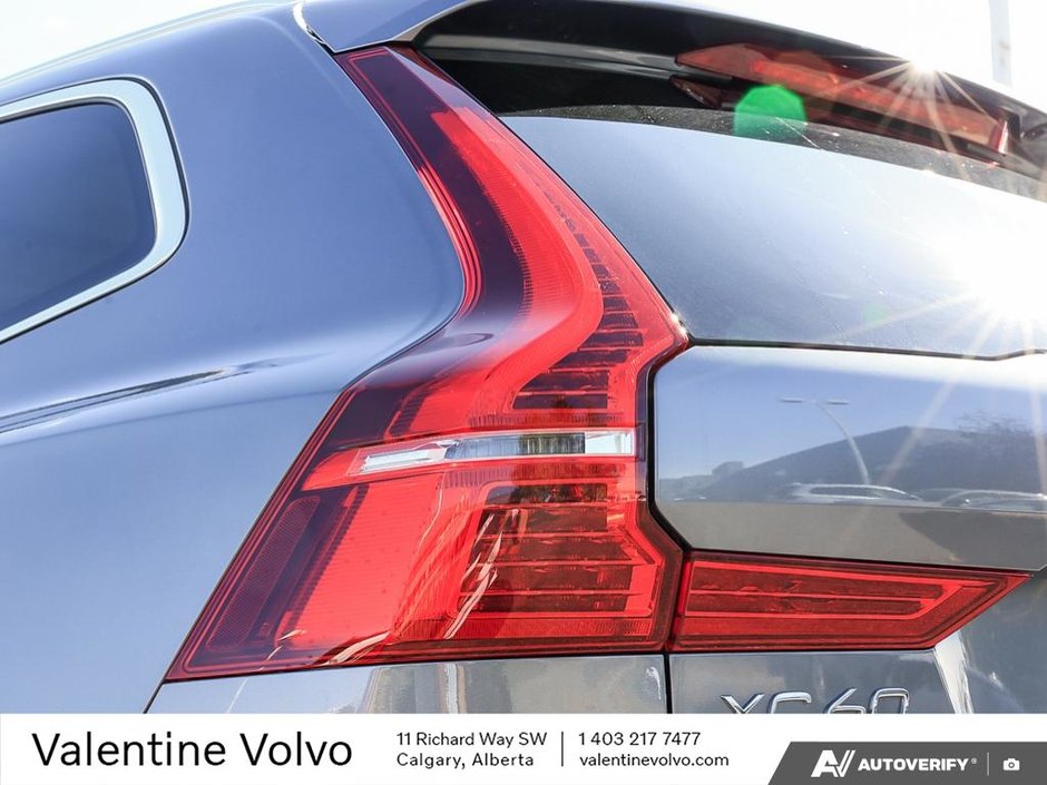 2021 Volvo XC60 Inscription Expression-11