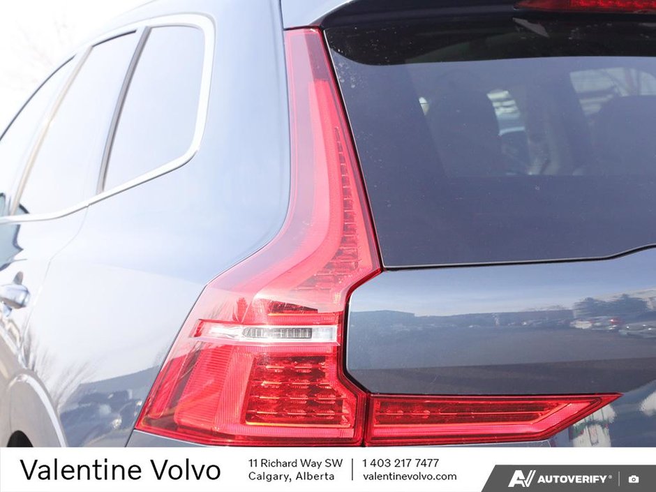 2021 Volvo XC60 Inscription Expression-11