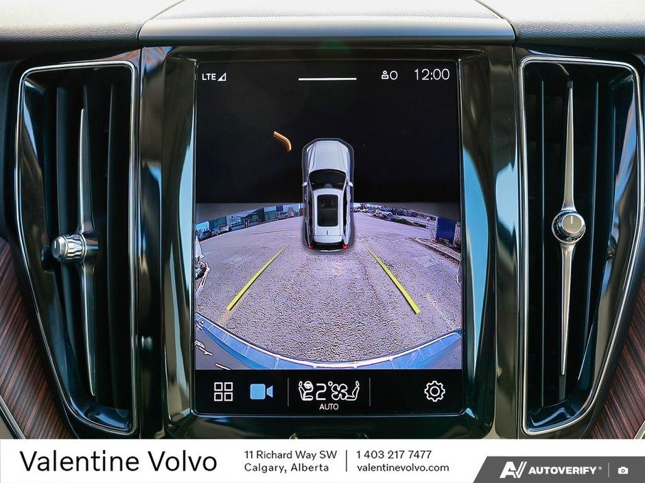 2022 Volvo XC60 Momentum-26