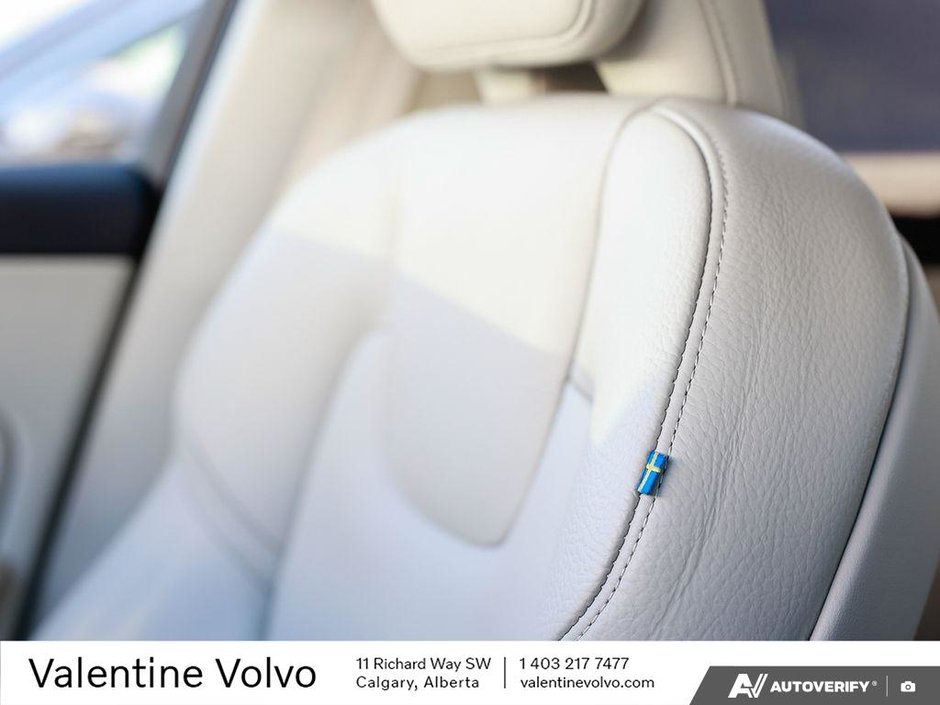2022 Volvo XC60 Momentum-22