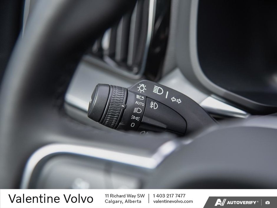 2023 Volvo XC60 Core-15