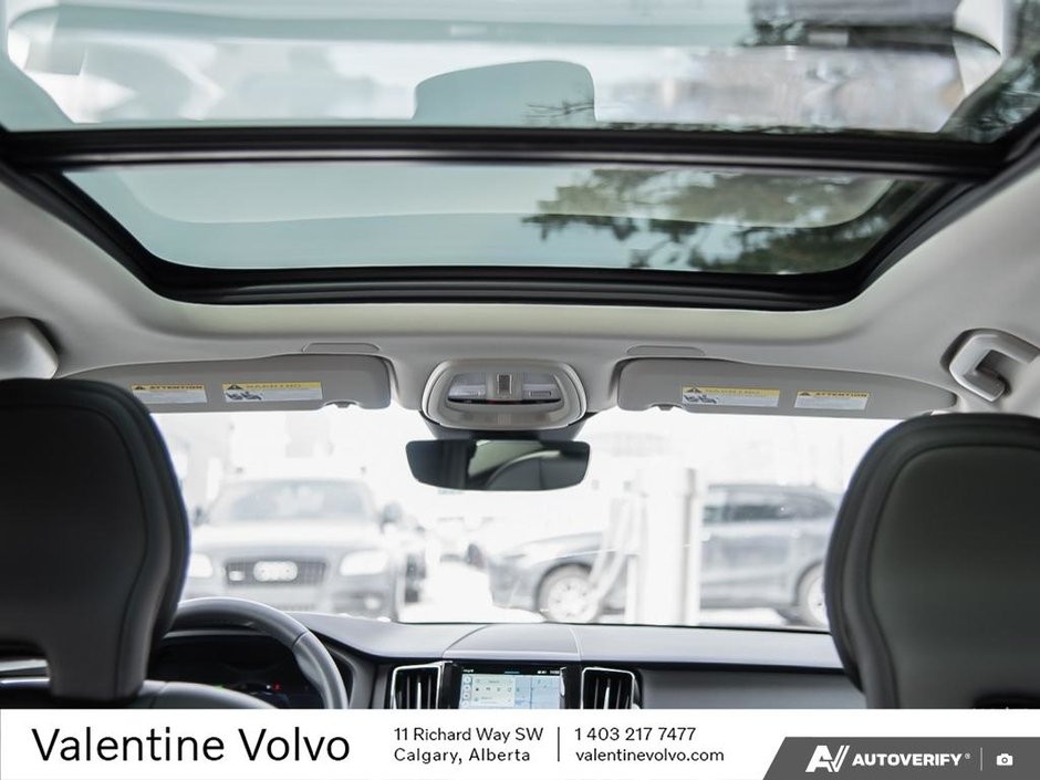 2023 Volvo XC60 Core-25