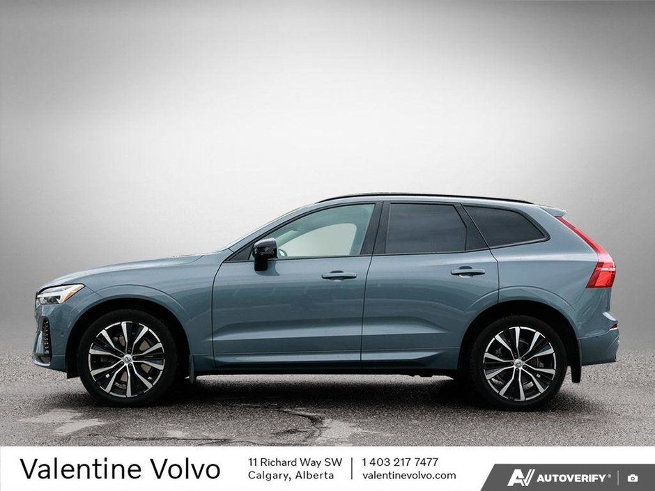 2023 Volvo XC60 Ultimate Dark Theme-2