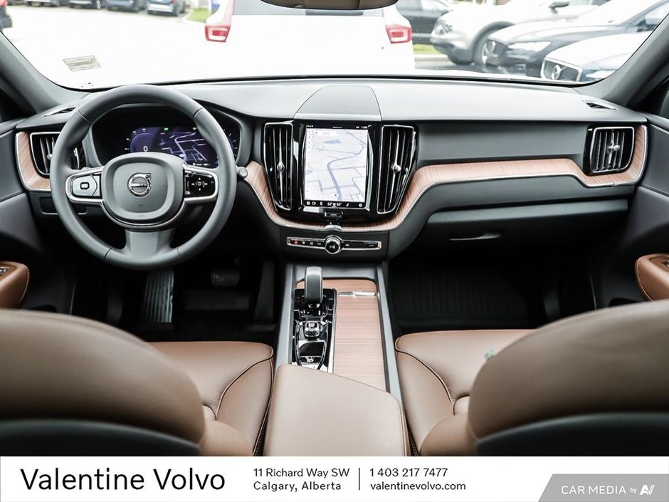 2024 Volvo XC60 Plus Dark Theme-24