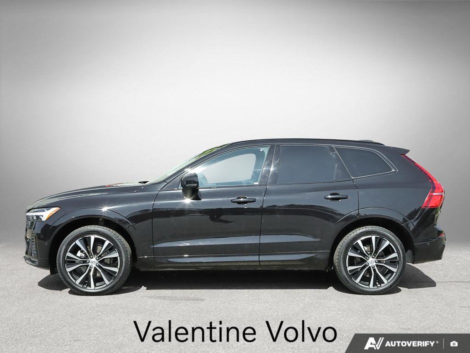 2024 Volvo XC60 Plus Dark Theme-2