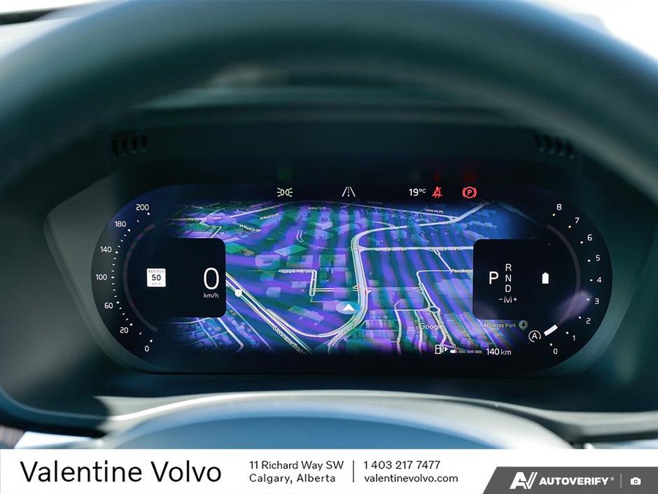 2024 Volvo XC60 Plus Dark Theme-14