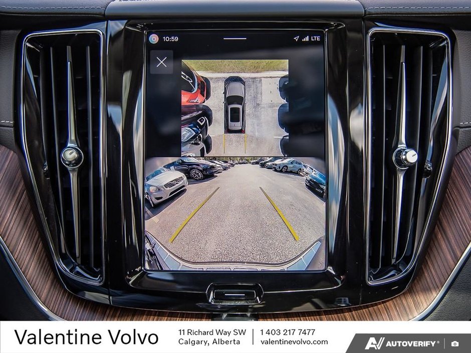 2024 Volvo XC60 Ultimate Dark Theme-26