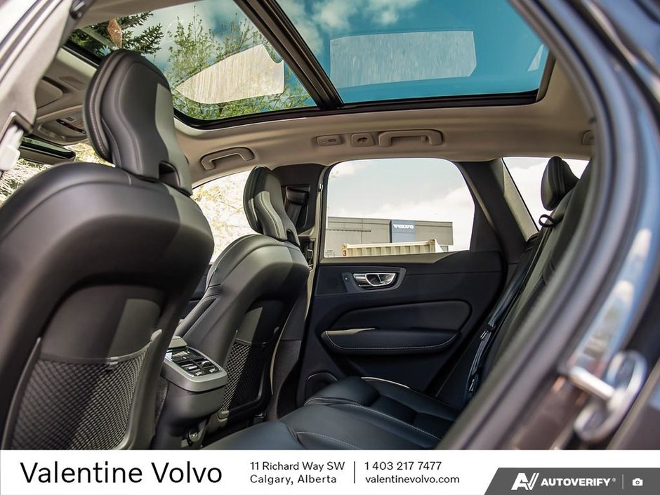 2024 Volvo XC60 Ultimate Dark Theme-23