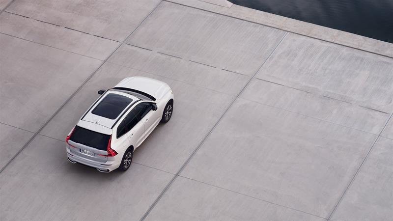 2025 Volvo XC60 Core-1