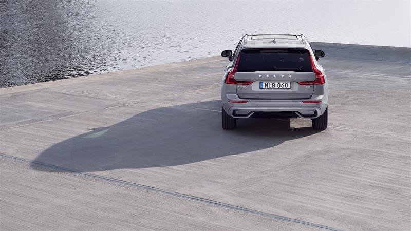 2025 Volvo XC60 Ultra-2