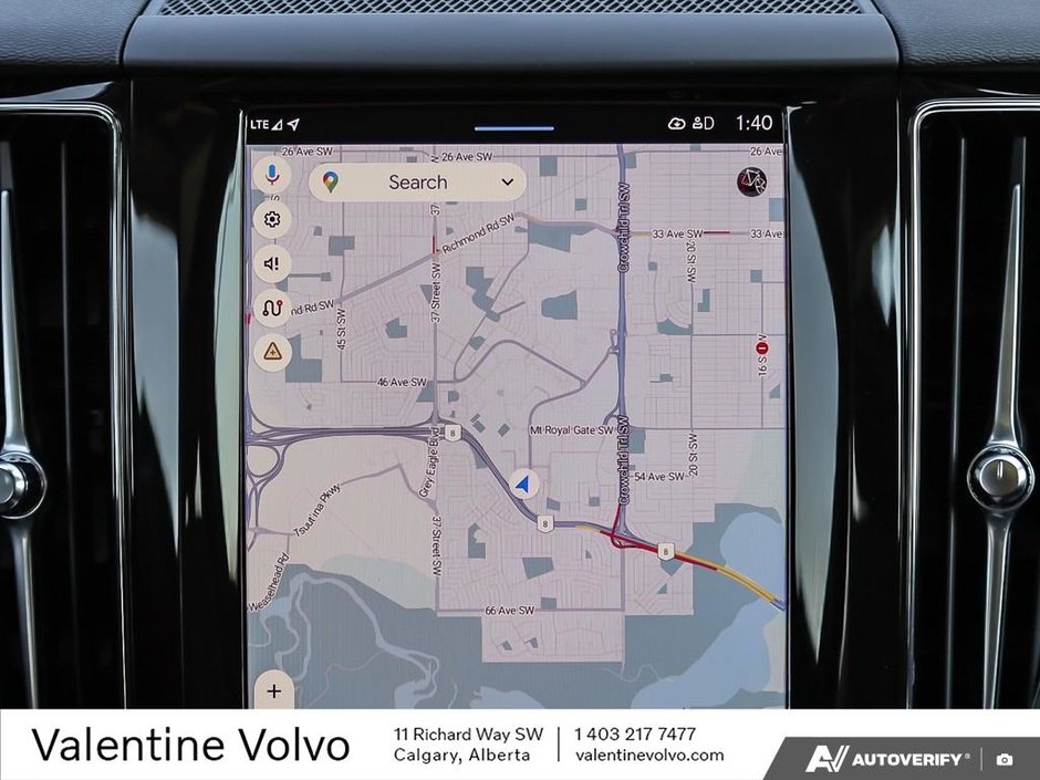2025 Volvo XC60 Plus Dark Theme-20