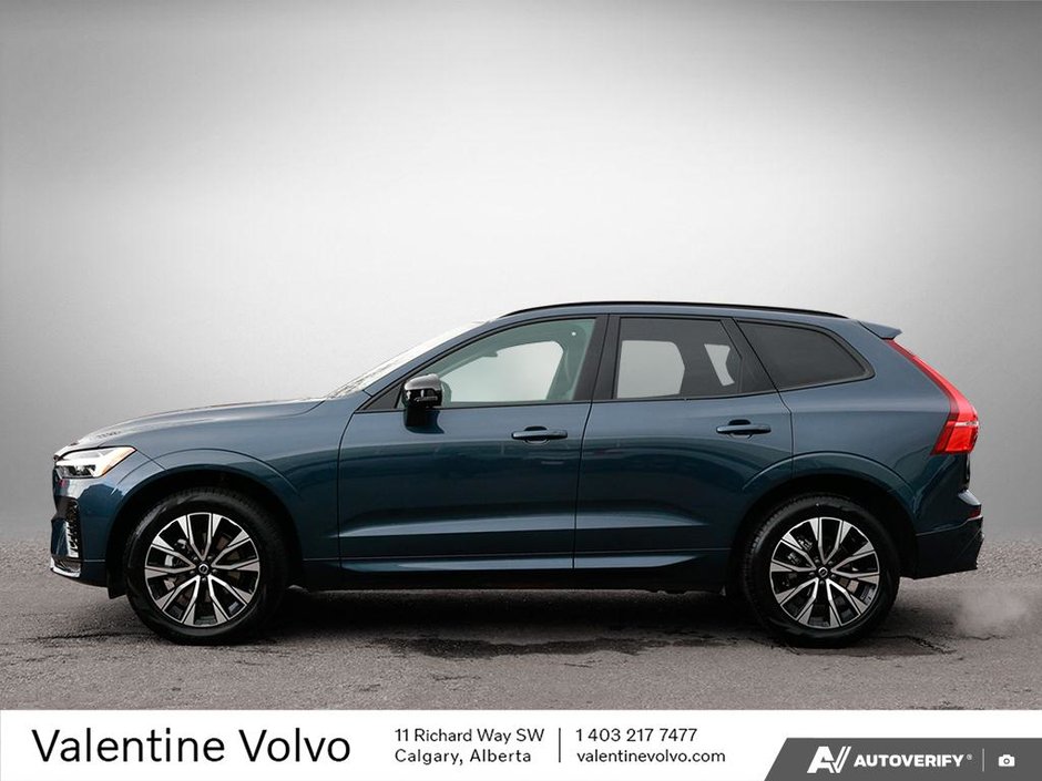 2025 Volvo XC60 Core Dark Theme-2