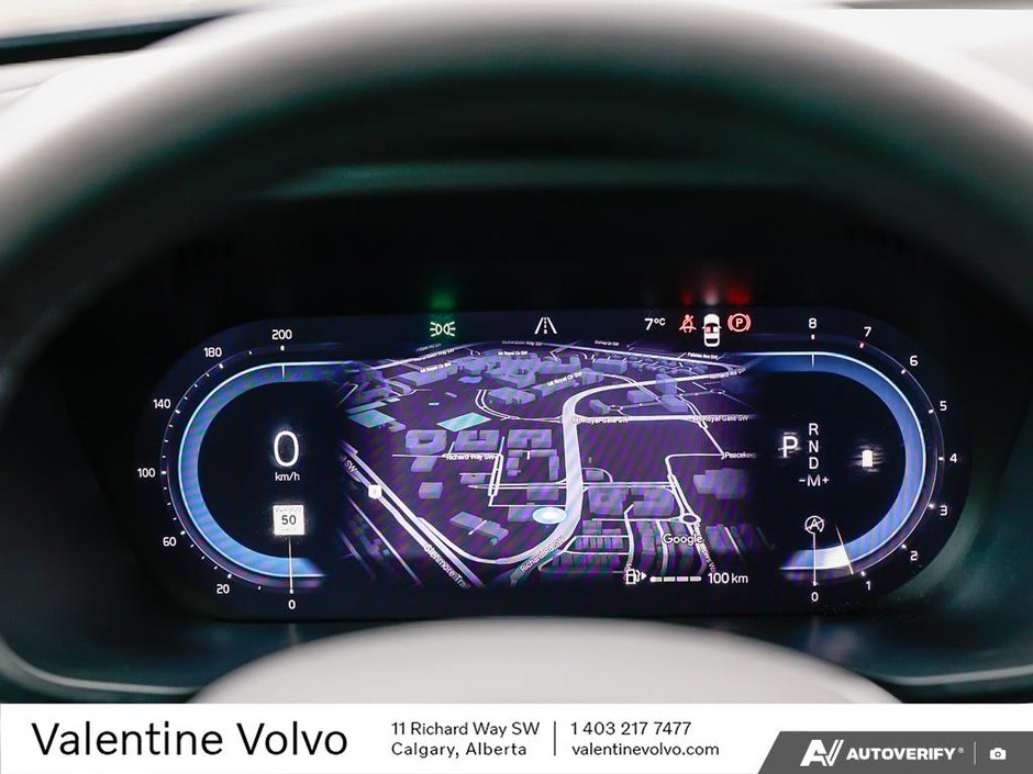 2025 Volvo XC60 Core Dark Theme-14