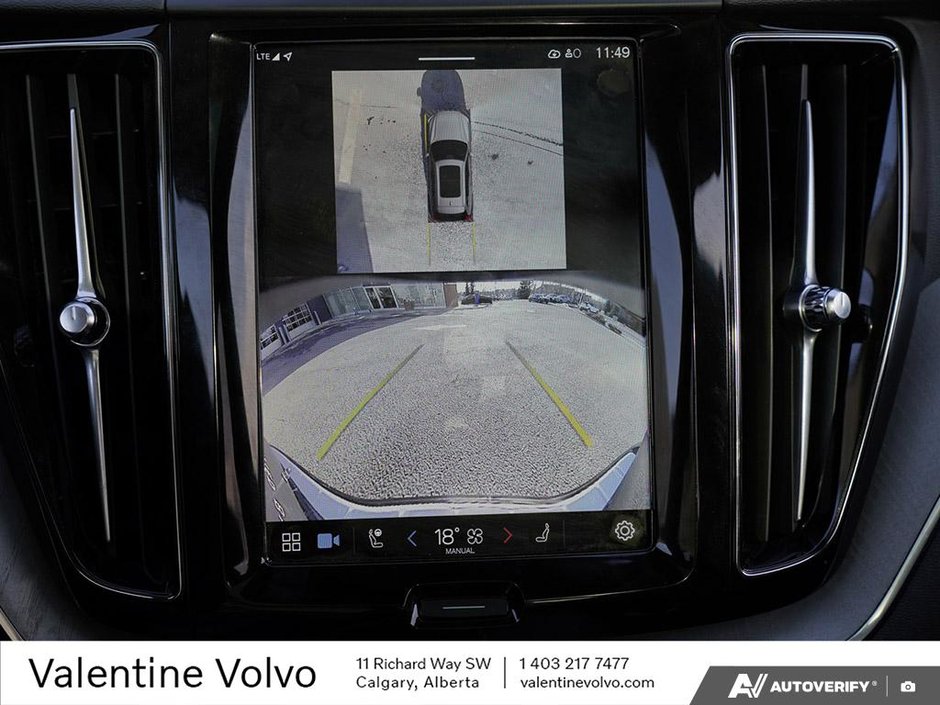 2025 Volvo XC60 Plus Dark Theme-21