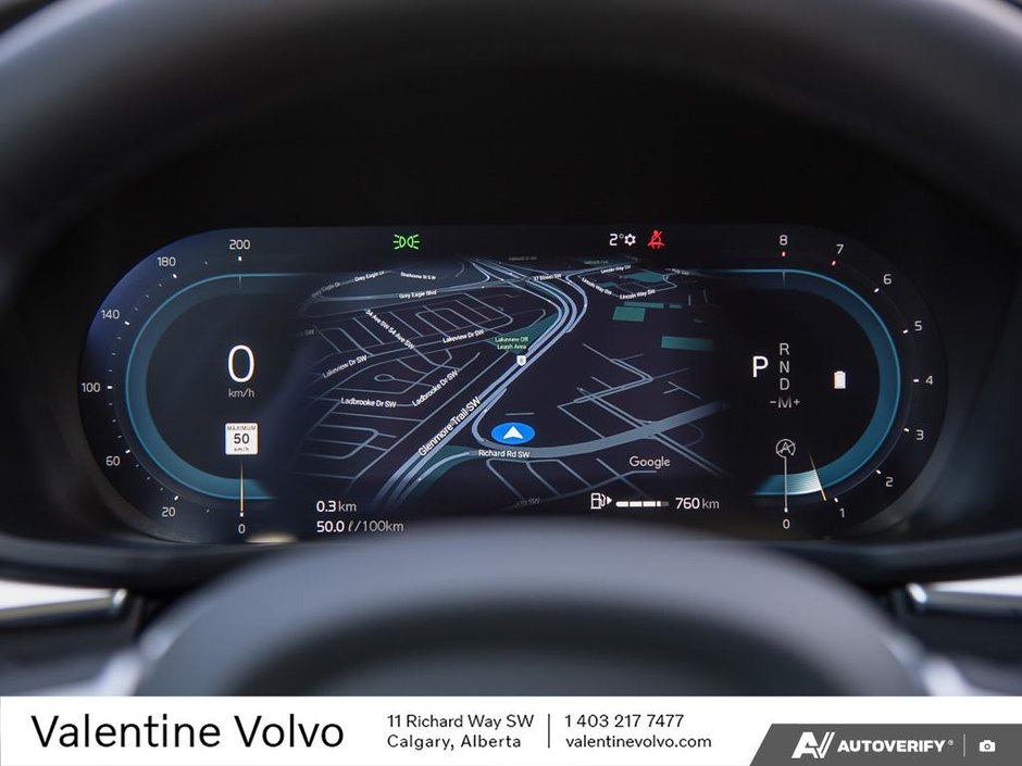 2025 Volvo XC60 Core Dark Theme-14
