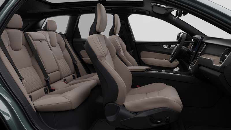 2026 Volvo XC60 Plus-3