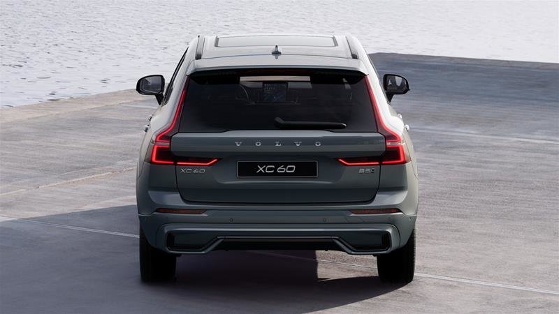 2026 Volvo XC60 Plus-2