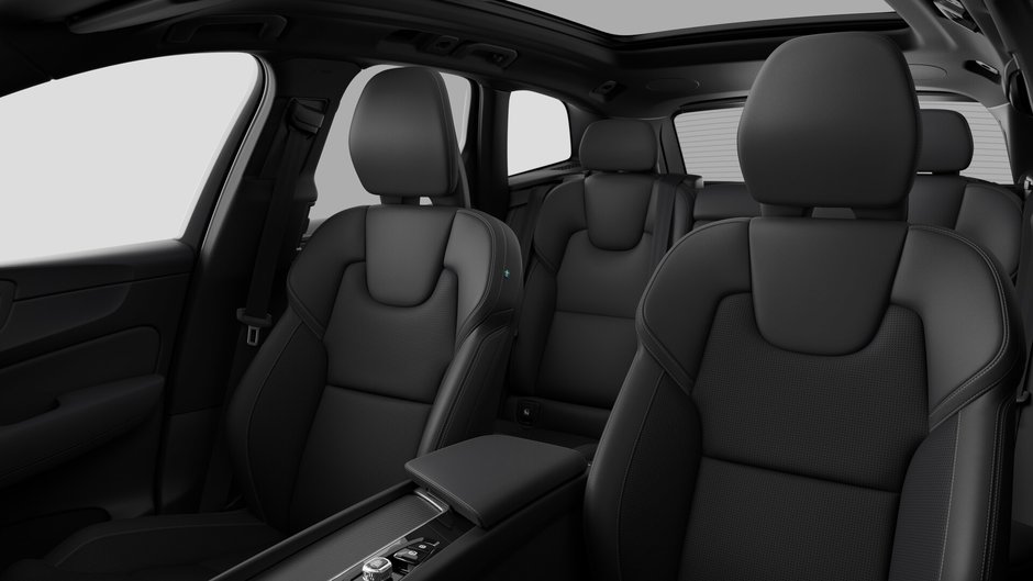 2027 Volvo XC60 Ultra Black Edition-11
