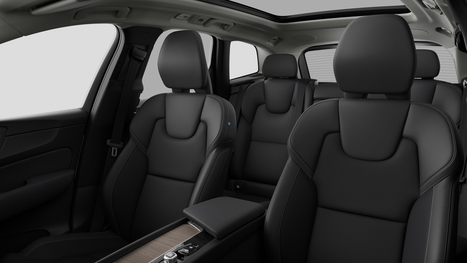 2027 Volvo XC60 Ultra (Dark Theme)-10