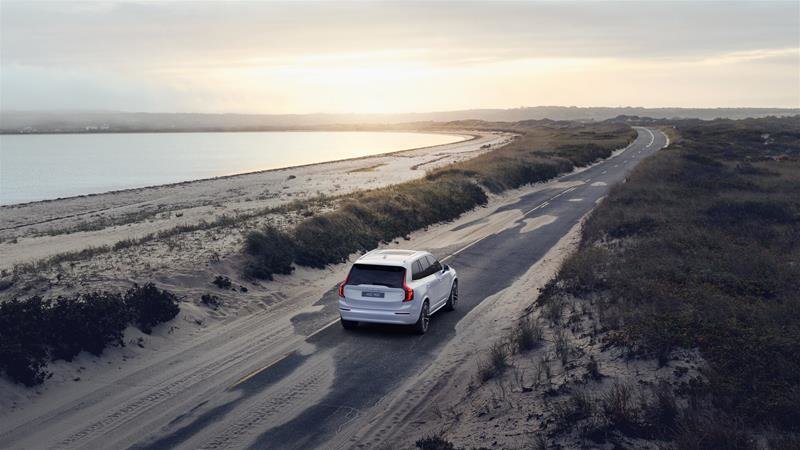 2025 Volvo XC90 2025.5 PLUG-IN HYBRID Plus-4