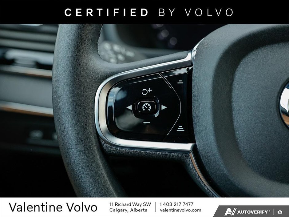2025 Volvo XC90 Plug-In Hybrid Ultra Bright Theme-16